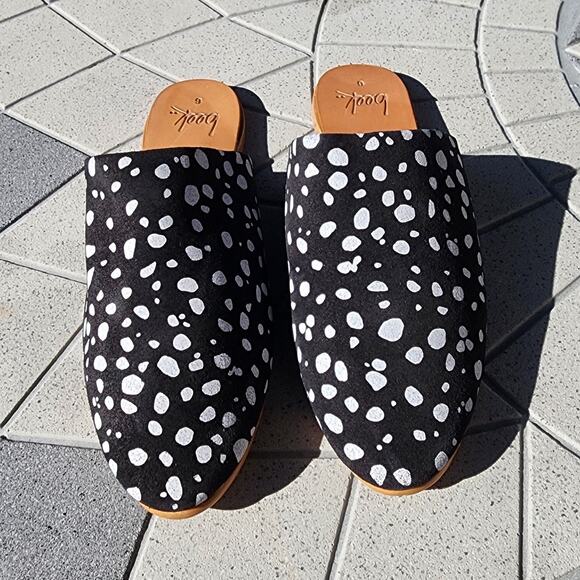 Beek Polka Dot Handcrafted Mules 6 - Picture 2 of 7